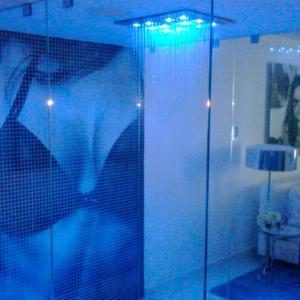 Glass mosaic hd bathroom03_6